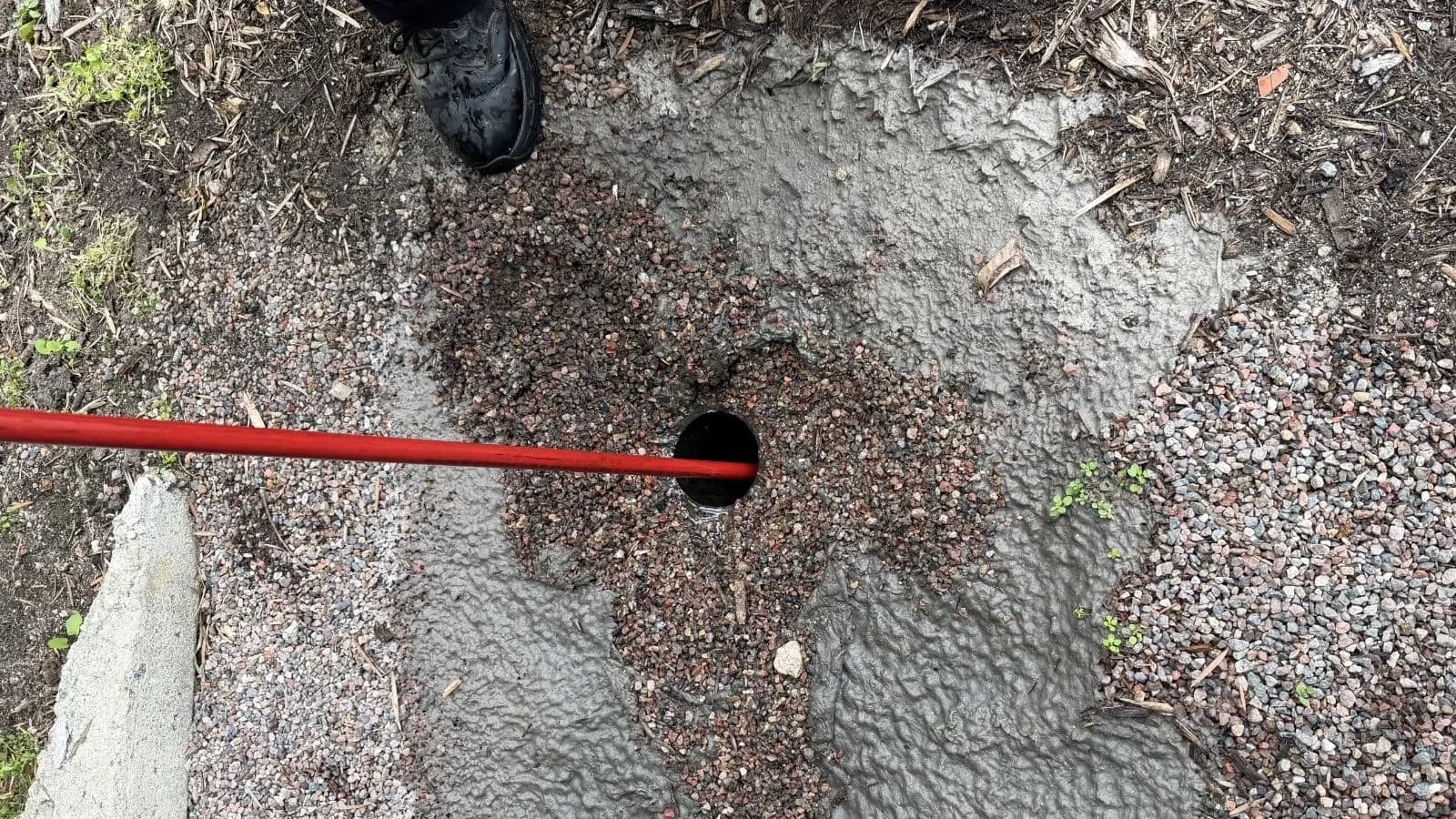 War Hog trailer-mounted hydro jetter staged at 4000 PSI and 18 GPM for sewer line clearing in Burbank