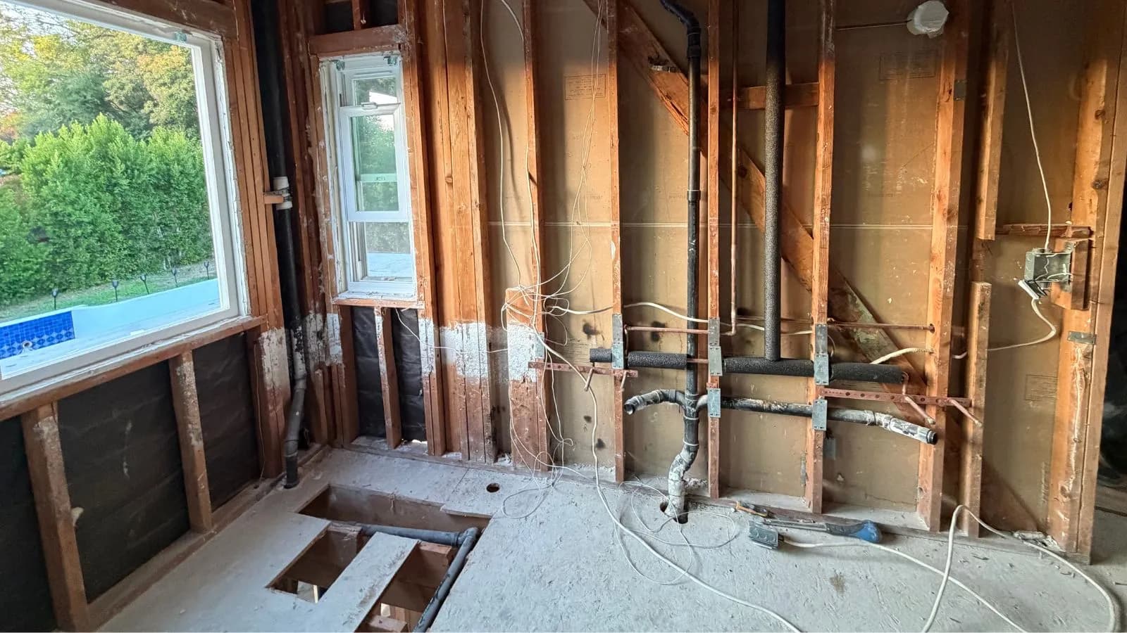 La Cañada new construction mechanical room plumbing layout